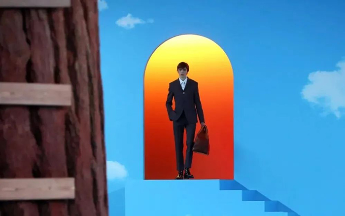 2020秋冬男裝時裝發(fā)布會活動現(xiàn)場仿佛人間天堂，踏云而至穿梭云間