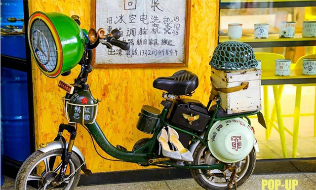 創(chuàng)意市集活動策劃的內(nèi)容很豐富，現(xiàn)場人頭攢動，更是年輕人的打卡勝地