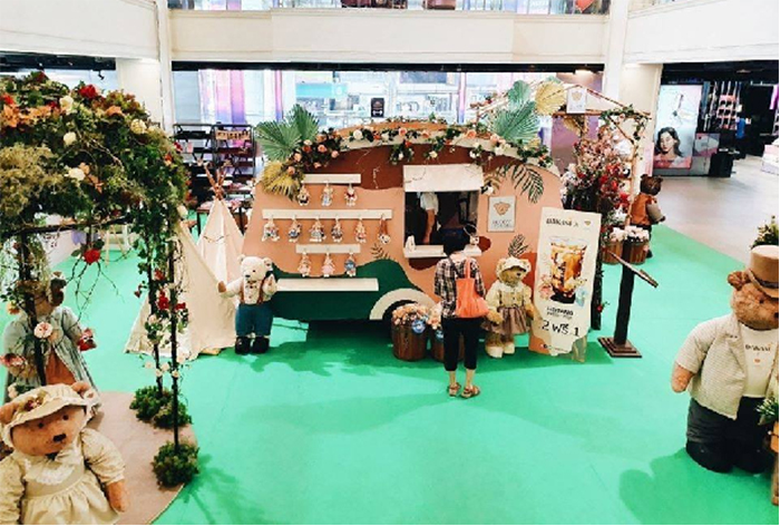 新馬泰商場美陳展覽活動旨在點(diǎn)亮疫情下的壓抑 - 第16張 - 會展活動策劃CCASY.COM 新馬泰商場美陳展覽活動旨在點(diǎn)亮疫情下的壓抑 - 第16張