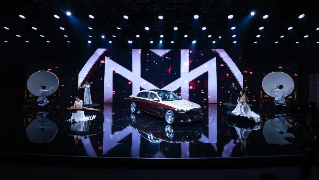 全新邁巴赫S級(jí)轎車(chē)全球發(fā)布會(huì)活動(dòng)策劃呈現(xiàn)了臻于至善的“禮”念