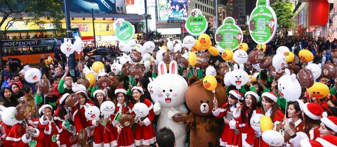 通訊軟件LINE這波圣誕營銷活動(dòng)策劃創(chuàng)下了驚人的下載量 - 第7張 - 會(huì)展活動(dòng)策劃CCASY.COM 通訊軟件LINE這波圣誕營銷活動(dòng)策劃創(chuàng)下了驚人的下載量 - 第7張